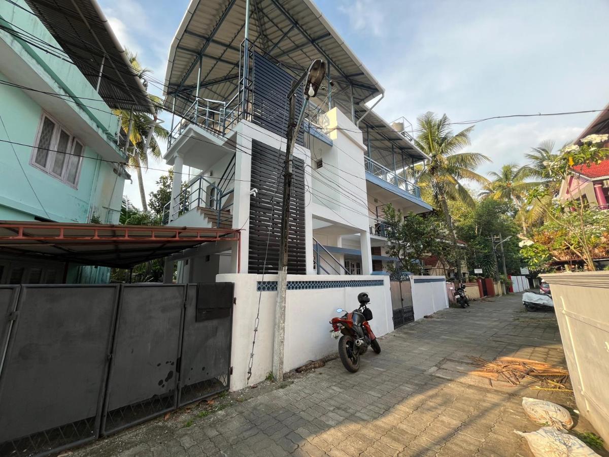 Segundo Home Kochi Exterior foto