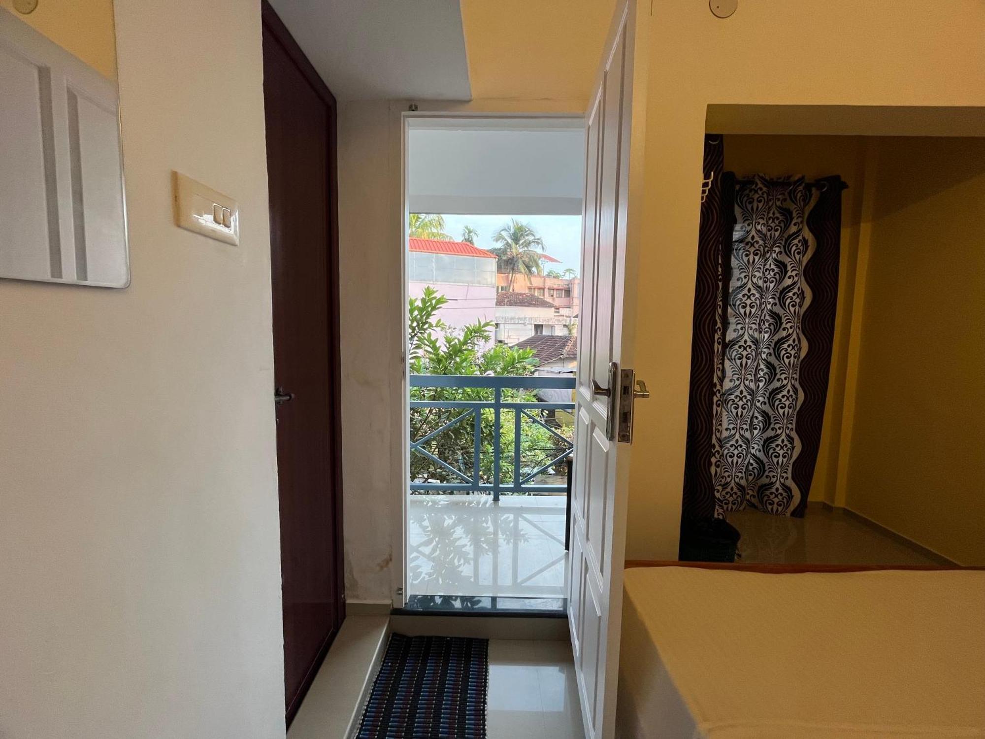 Segundo Home Kochi Exterior foto